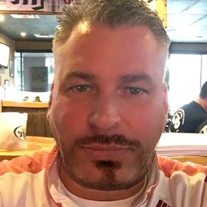 Meet your Posher, Christian