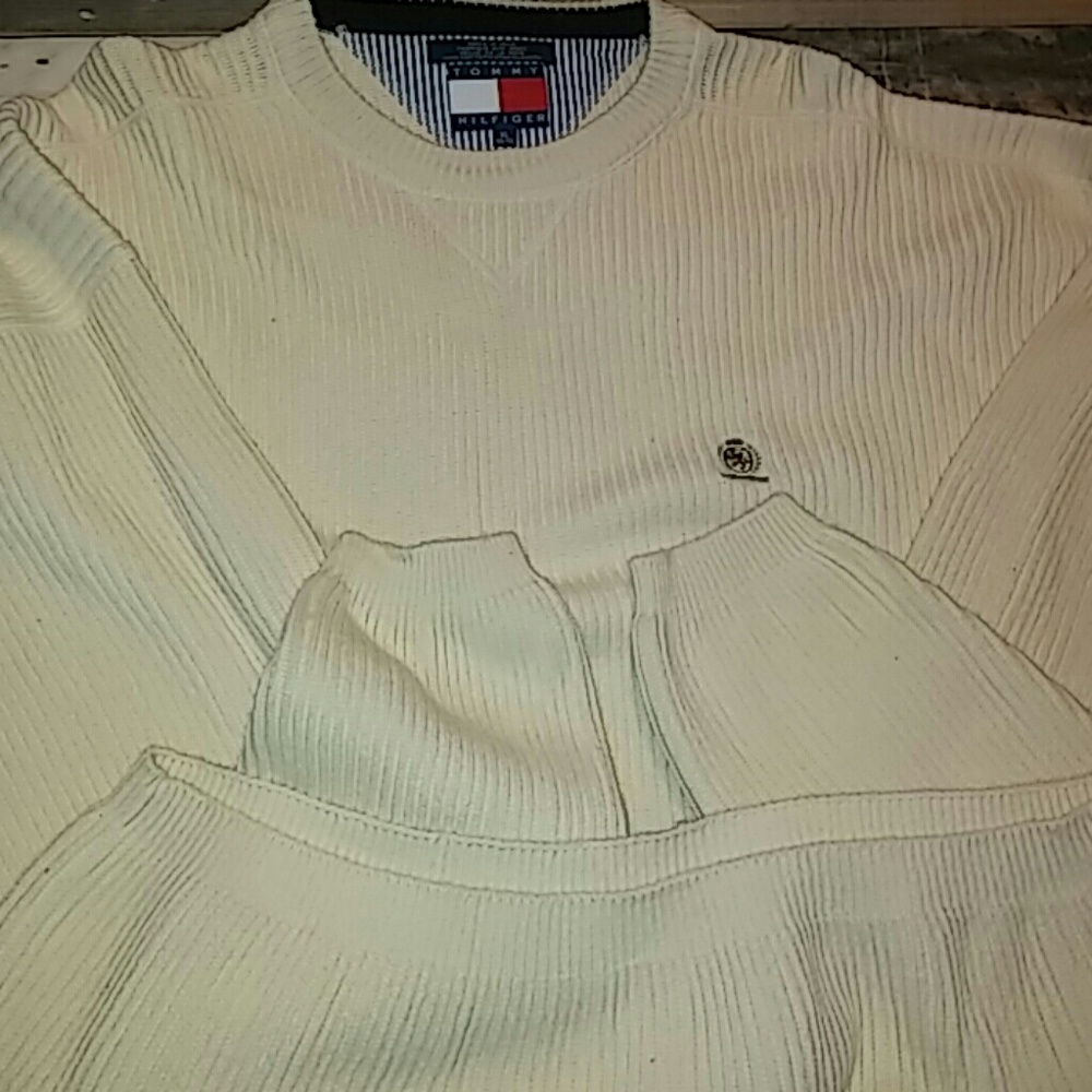 Vintage Tommy Hilfiger Sweater