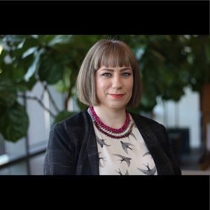 Meet your Posher, Danielle