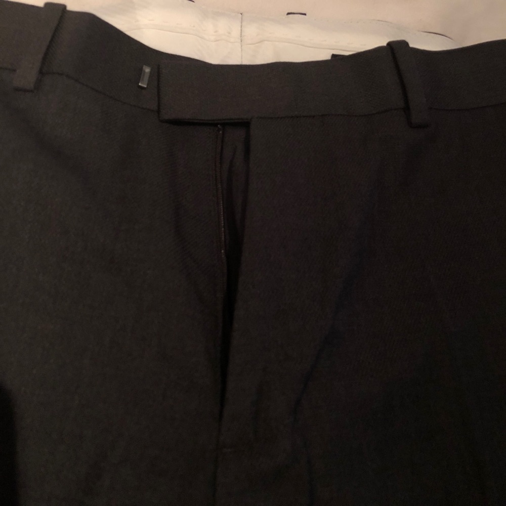 Dress pants - Picture 3 of 4