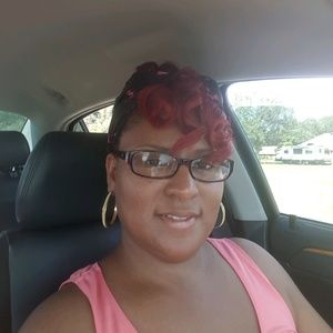 Meet your Posher, Ronila