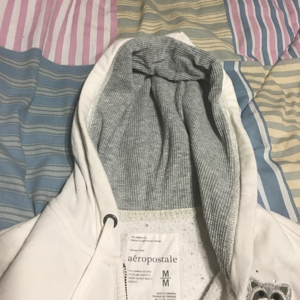 Aeropostale Hooded Sweatshirt - Picture 2 of 3