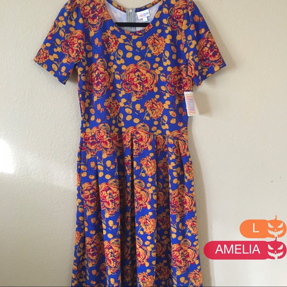 Amelia dress