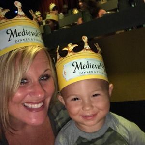 Meet your Posher, Christine