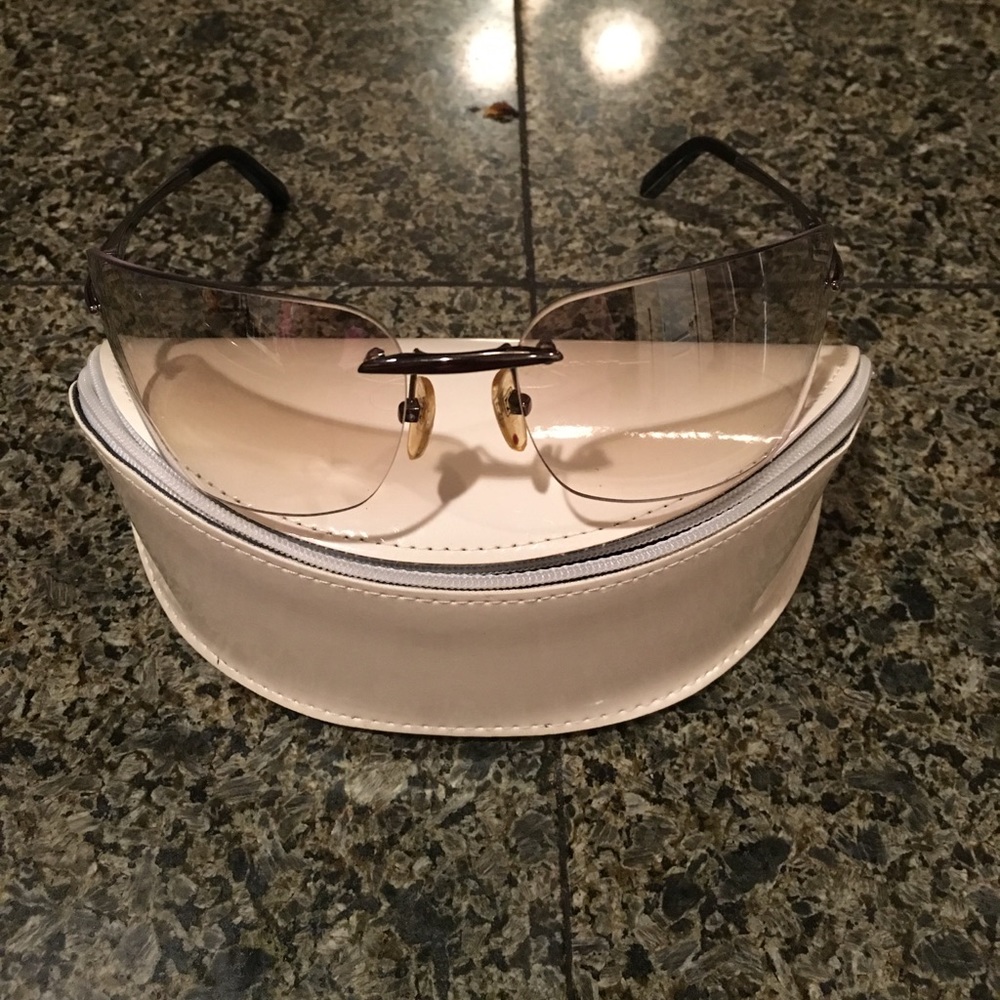 Kenneth Cole women's sunglasses
