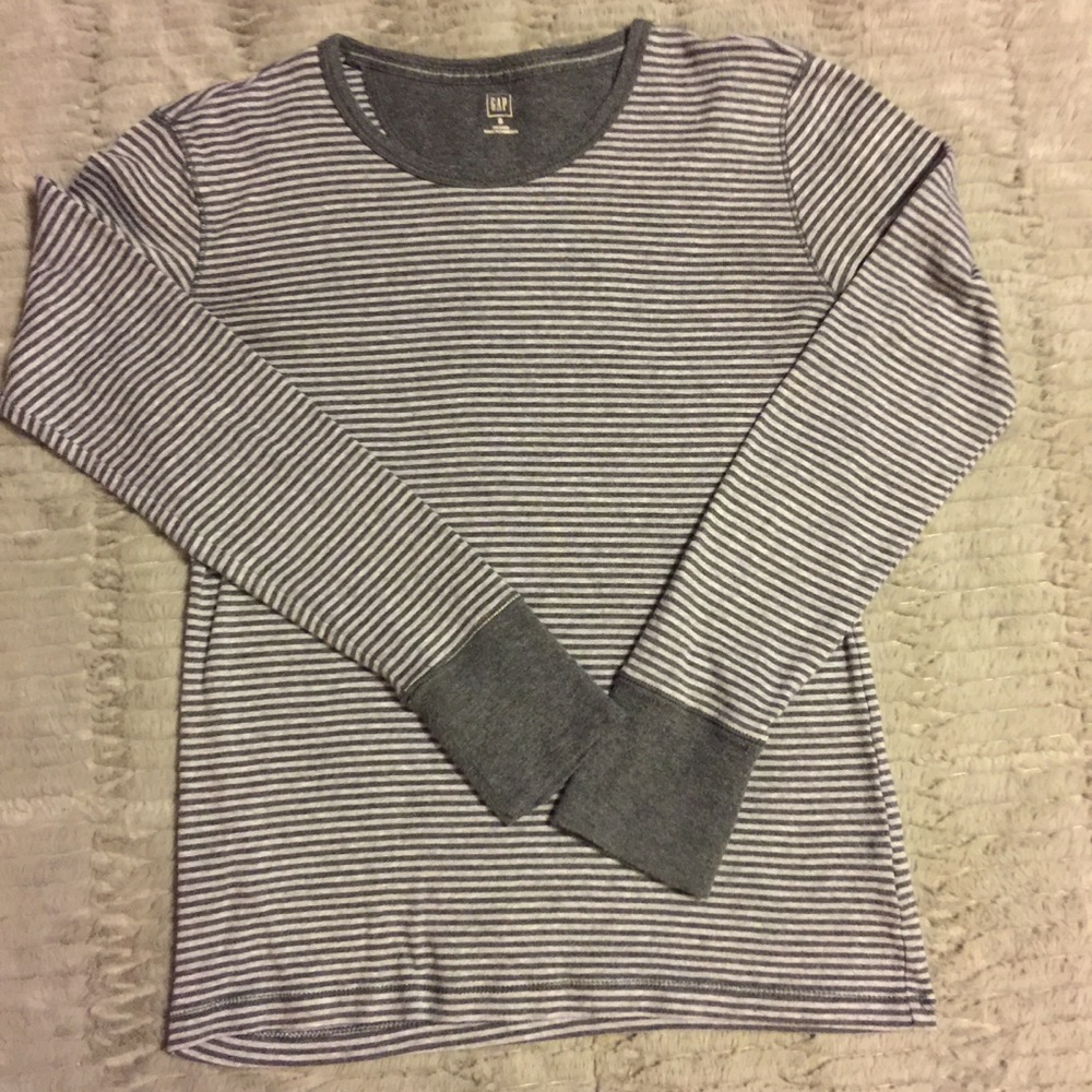 Gap small long sleeve