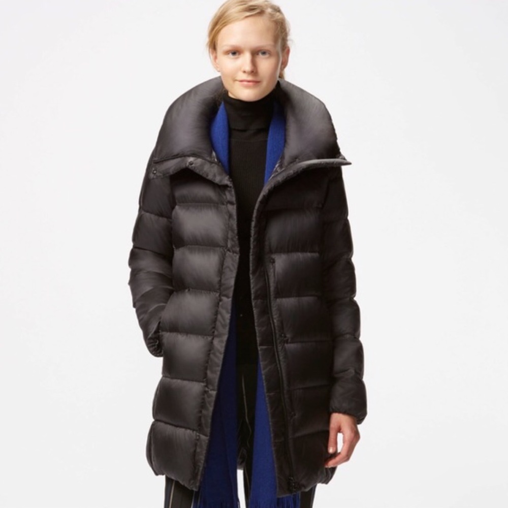 Uniqlo Ultra Light Down Volume Collar Coat