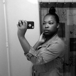 Meet your Posher, Dionna