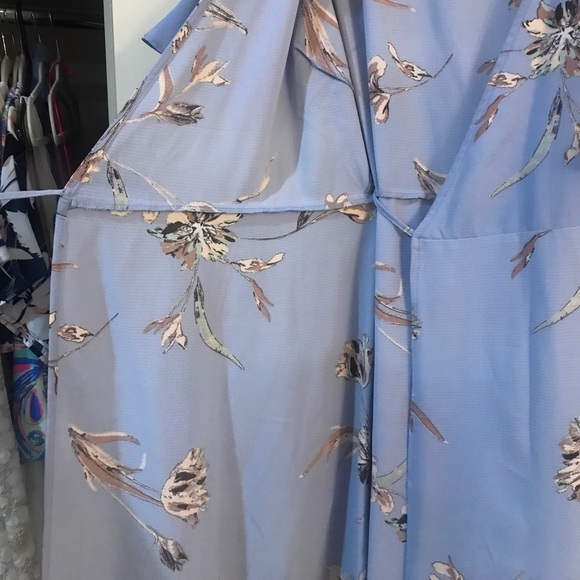 Blue Could Shoulder Wrap dress - Picture 4 of 6