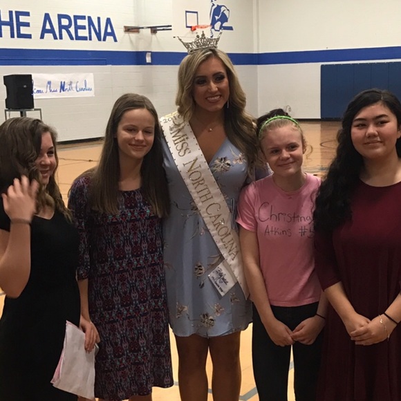 Blue Could Shoulder Wrap dress - Picture 5 of 6