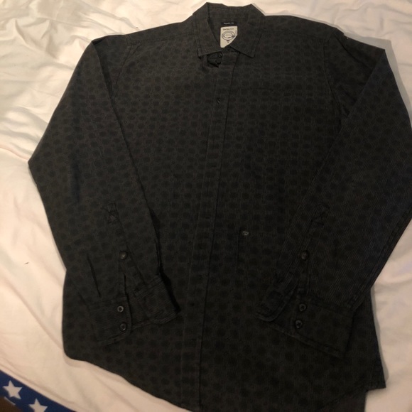 Button down - Picture 1 of 5