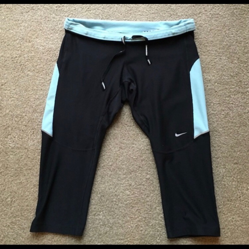 NIKE Dri-Fit Capris