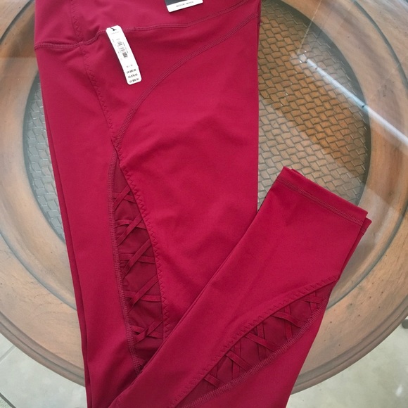 ❤️Knockout By Victoria Sport Tight ❤️ - Picture 2 of 2