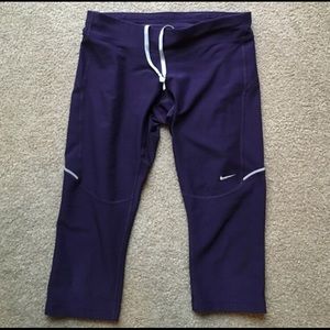 NIKE Dri-Fit Capris