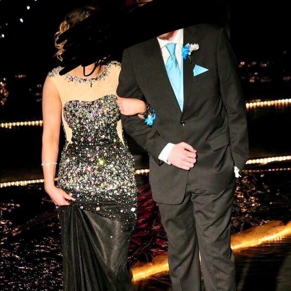 Black Prom Dress - Picture 2 of 5