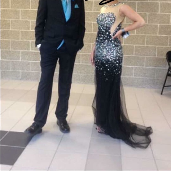 Black Prom Dress - Picture 5 of 5