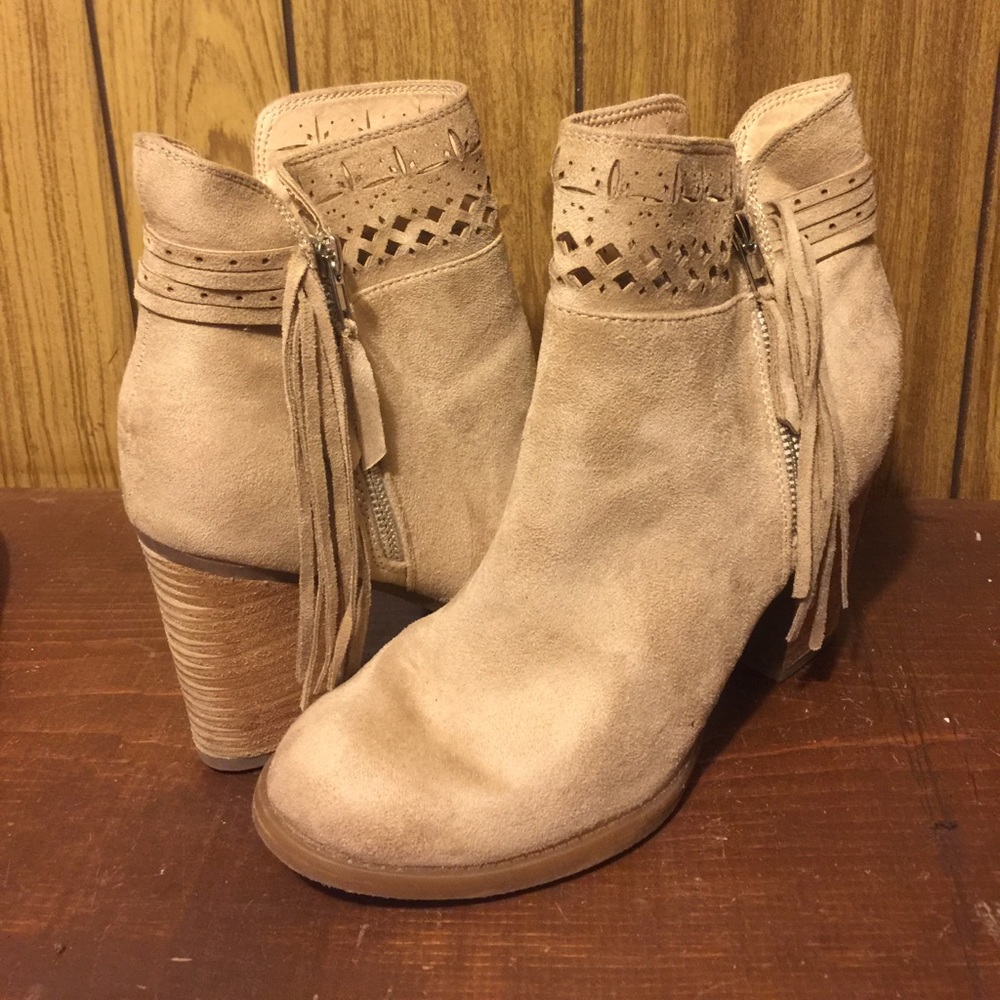 booties - Picture 3 of 4