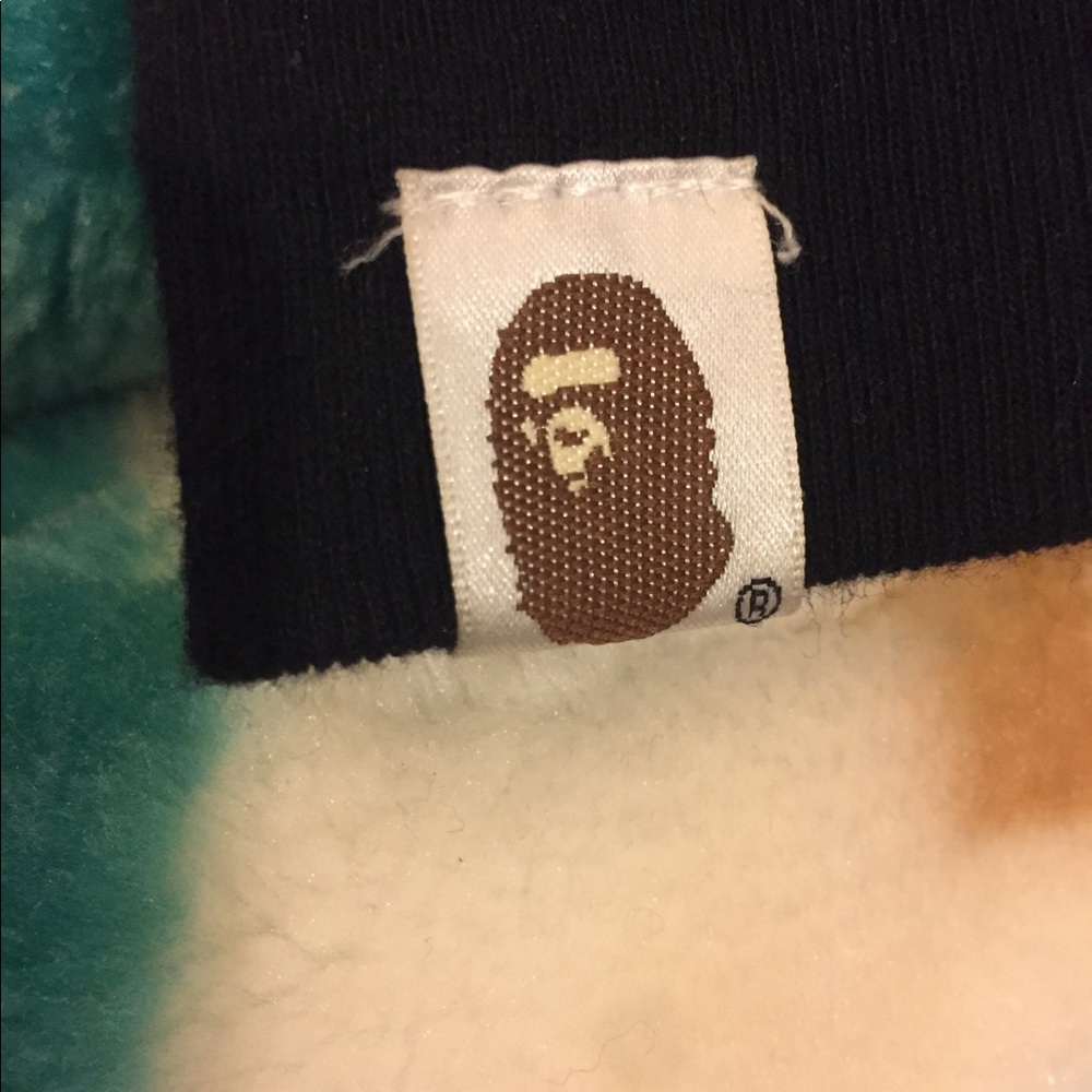 BAPE SHARK GALAXY HOODIE - Picture 5 of 8