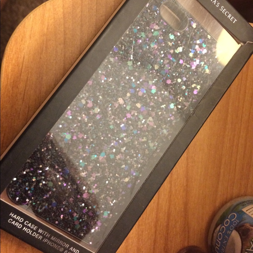 Victoria's Secret pink iPhone 6S case