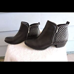 Women's Lucky Brand Bartalino Basel Boots Booties