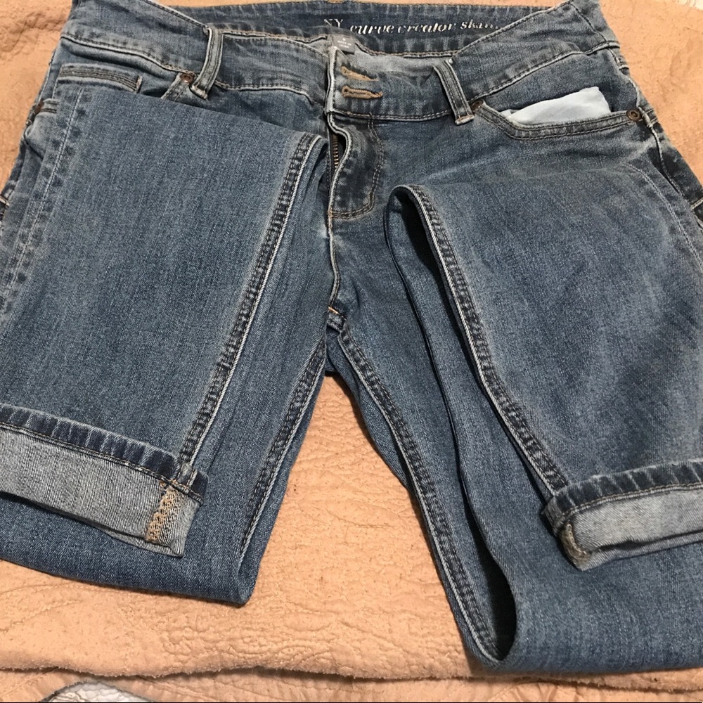 Jeans curved gently worn