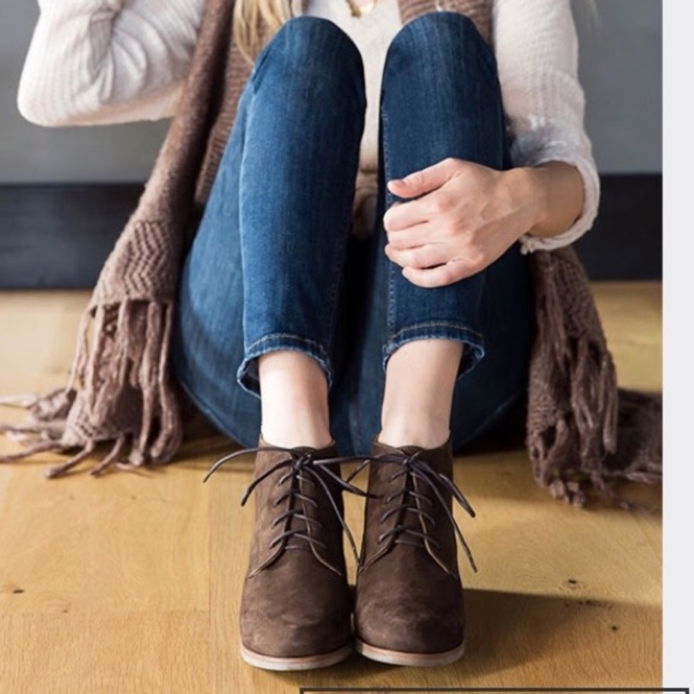 Briana lace-up ankle boots - by Fortress of Inca