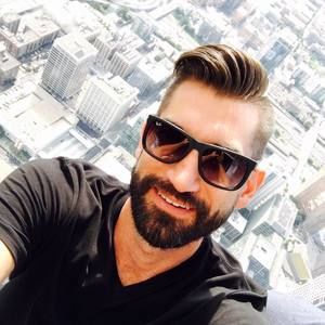 Meet your Posher, Mark