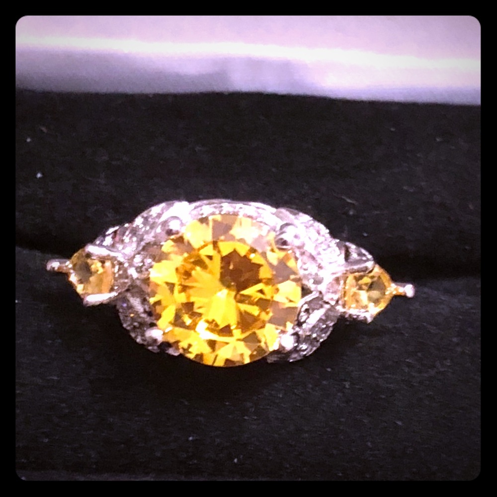 Sunny Citrine Yellow & Silver Ring
