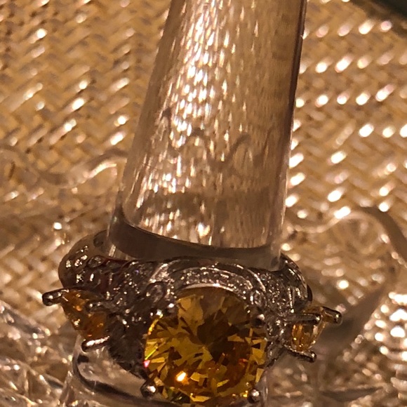 Sunny Citrine Yellow & Silver Ring - Picture 3 of 3