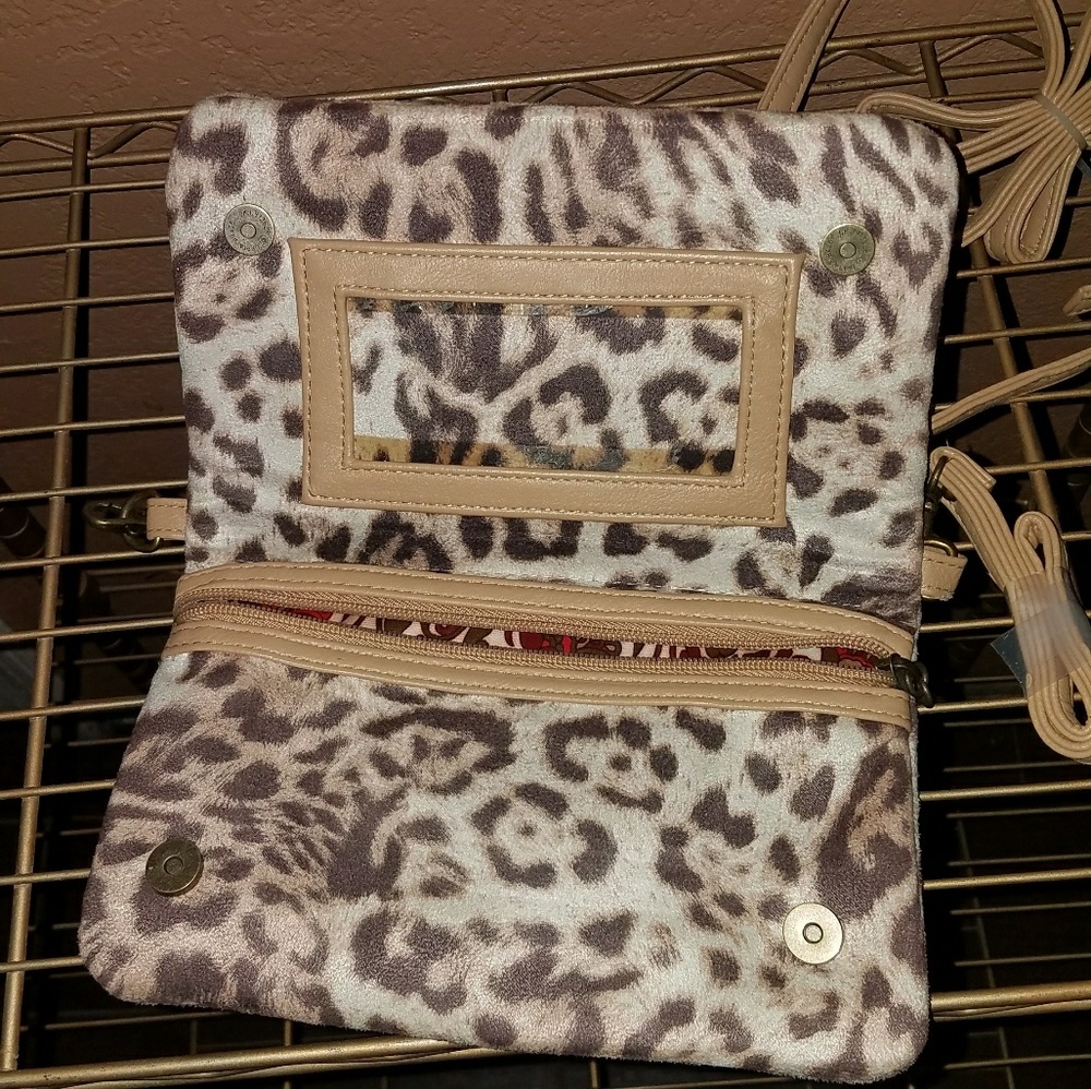 Snow Leopard Purse - Picture 3 of 4