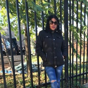 Meet your Posher, Vanessa