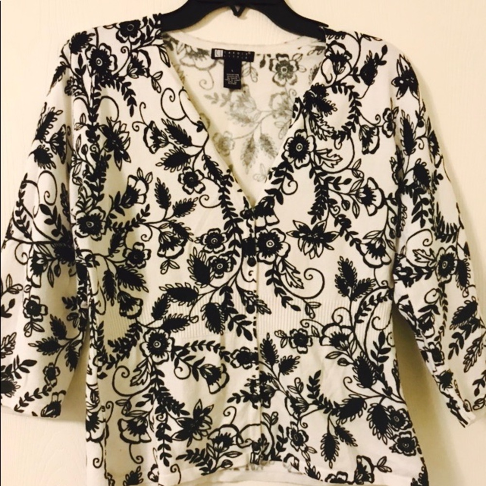 Cute blazer Final Price!!!