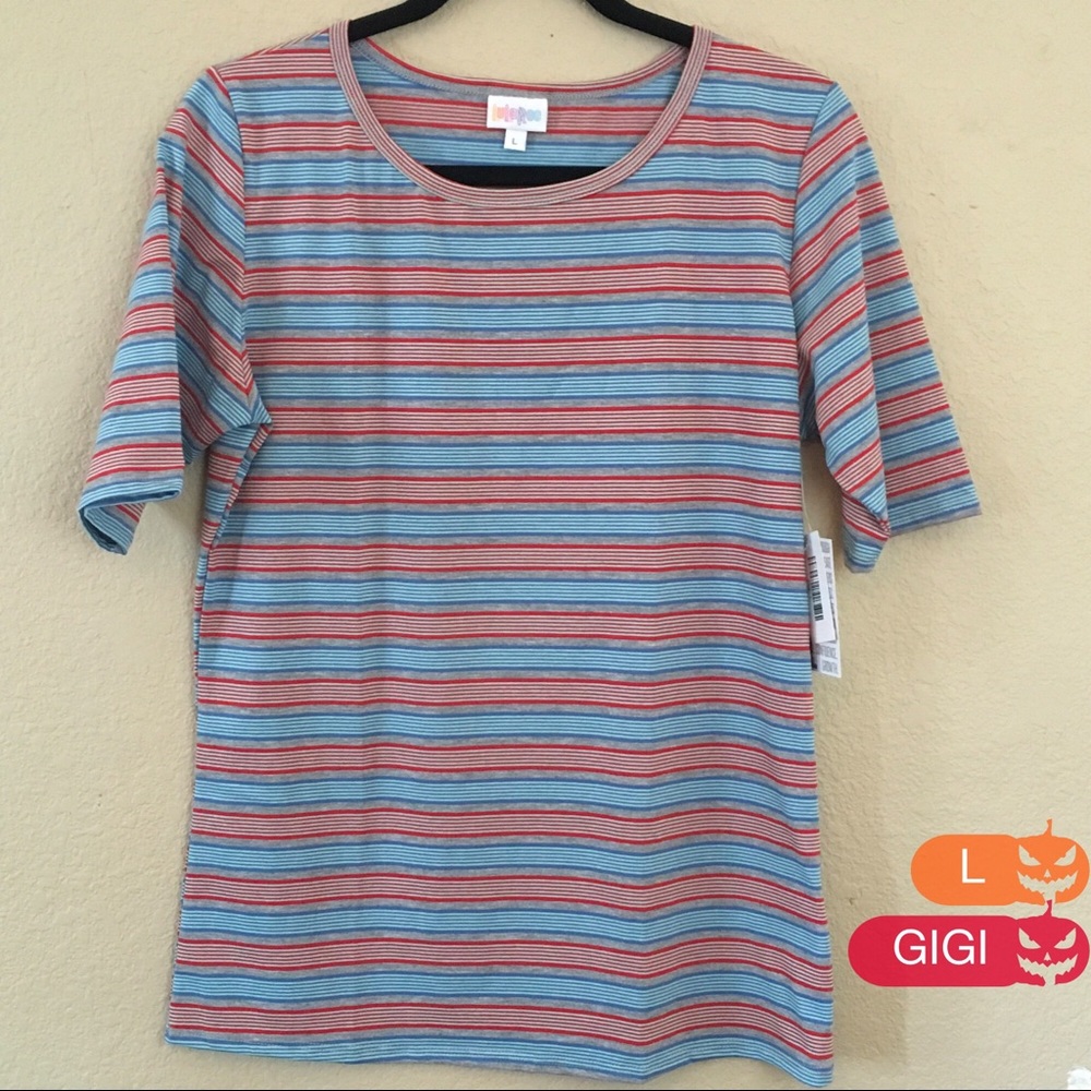 Fitted top, perfect for layering!