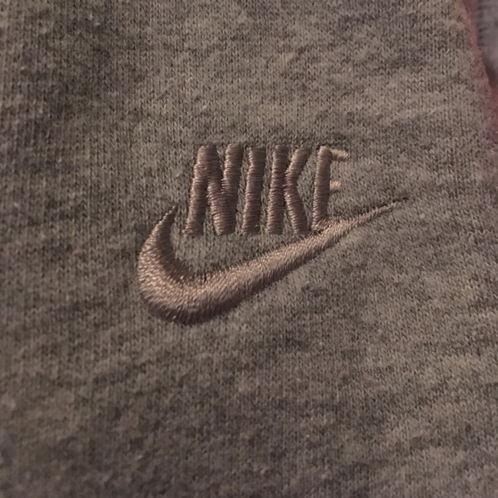 Nike jogging pants