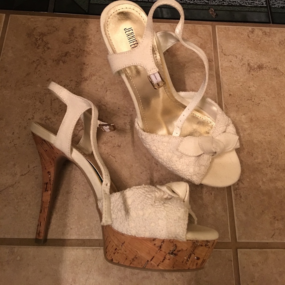Jennifer Lopez high heels