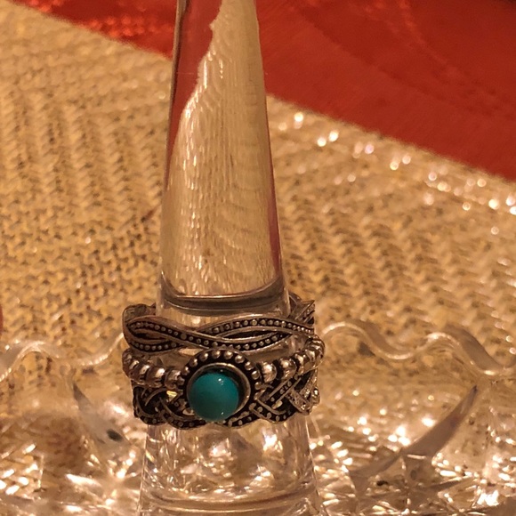 3 piece Turquoise & silver ring set - Picture 2 of 2