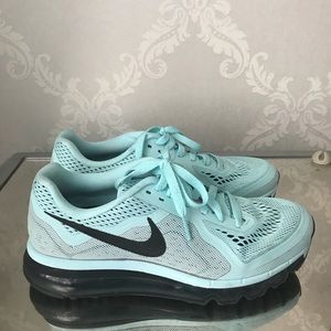 Nike Air Max Sneakers