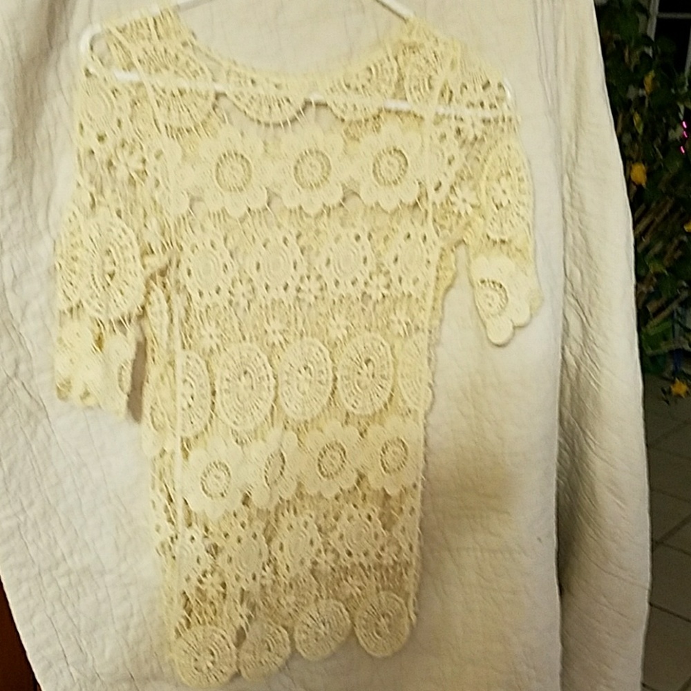 Crochet top