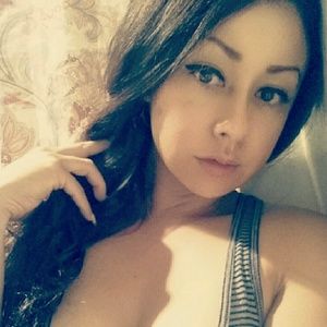 Meet your Posher, Adriana