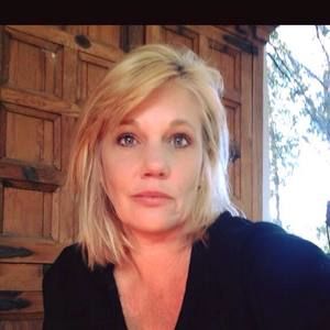 Meet your Posher, Carla