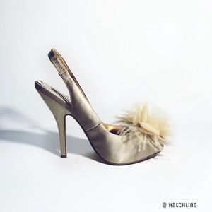 { Badgley Mischka } Flower Pom Slingback Heels