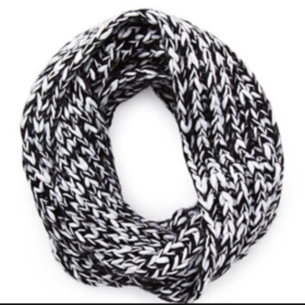 Black and white infinity scarf