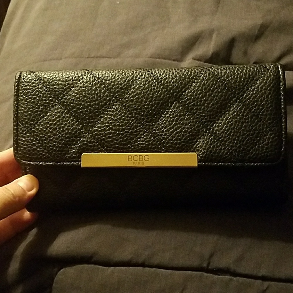 Black BCBG wallet