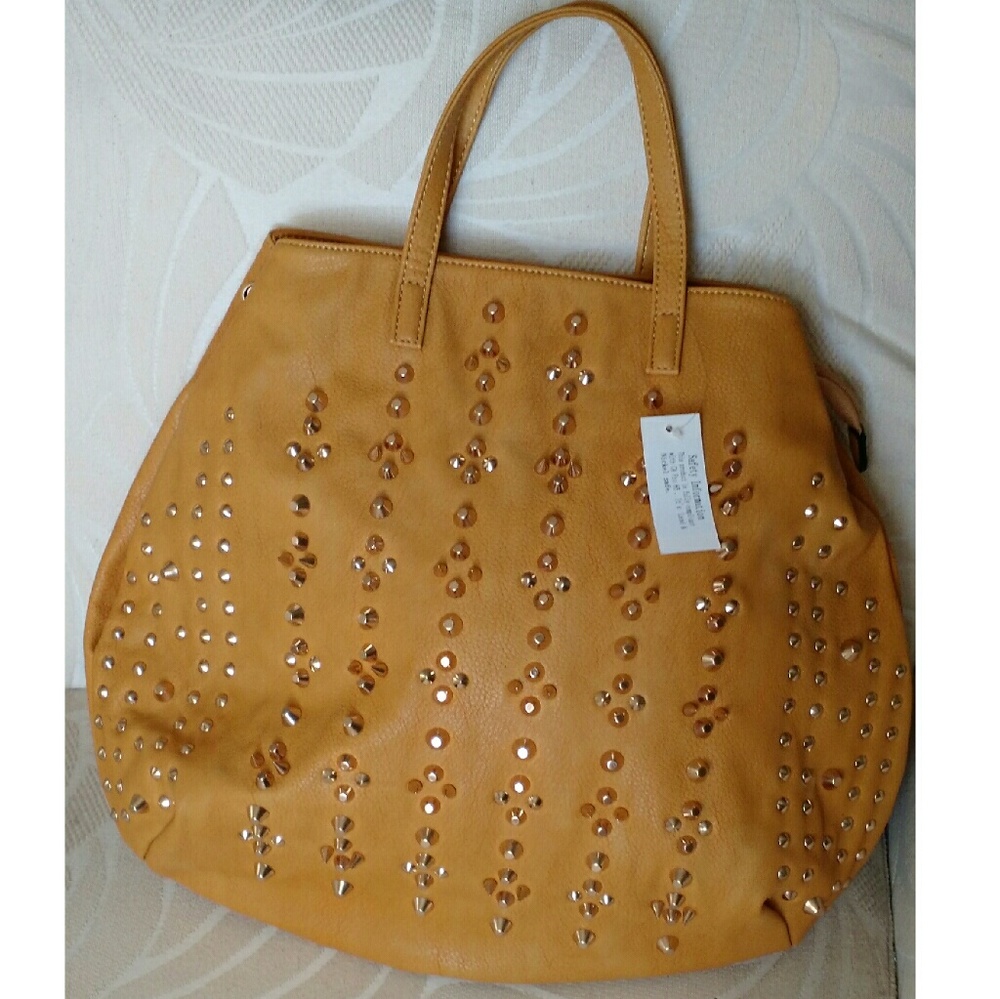 OVERSIZED YELLOW HANDBAG