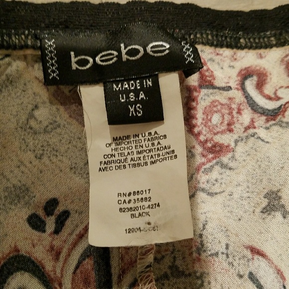 BEBE Long Sleeve Slit Blouse Size XS Mint - Picture 3 of 8