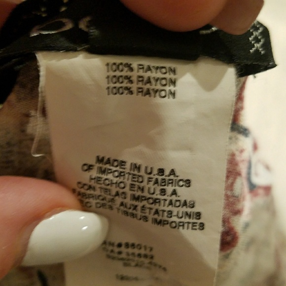 BEBE Long Sleeve Slit Blouse Size XS Mint - Picture 7 of 8