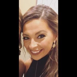 Meet your Posher, Beth