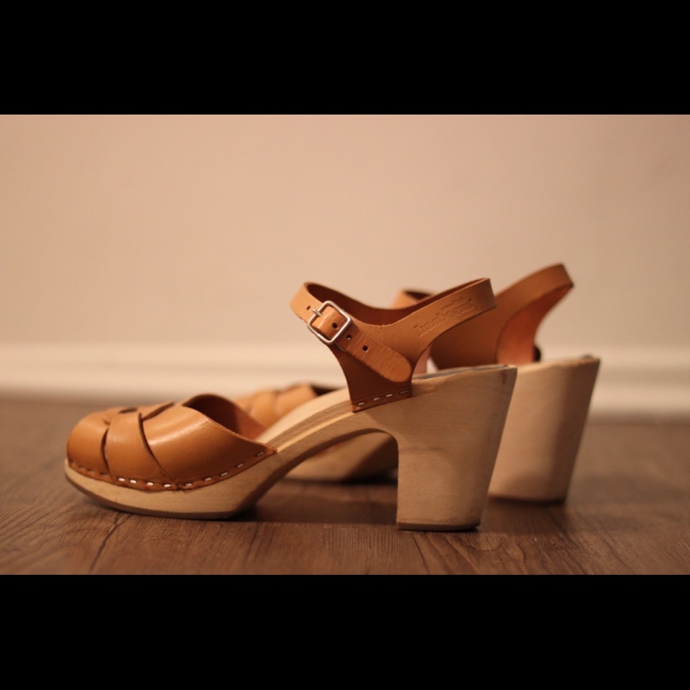 Swedish Hasbeens Peep Toe Super High 10