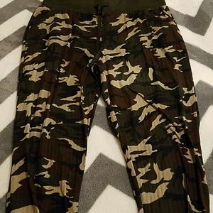 Camo joggers