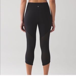 Lululemon cropped leggings